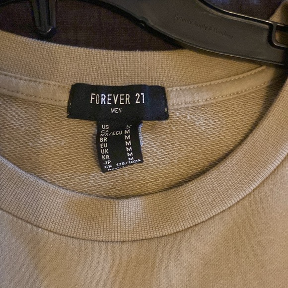 Sweater - Picture 3 of 4